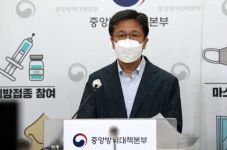 정부 “거리두기 없다”…전문가도 “지속가능 위해 자율방역 필요”