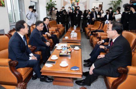 정기국회 마지막까지 ‘고성’ 신경전…법인세가 최대 걸림돌