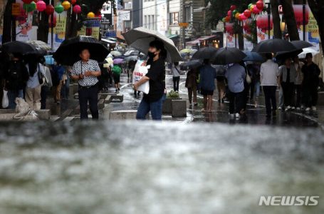[날씨]현충일·망종…전국 곳곳 천둥·번개 동반 비