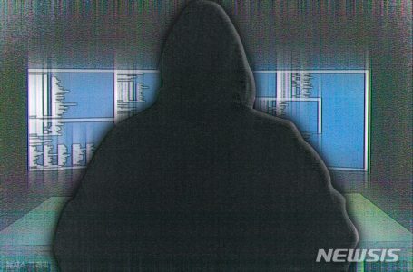 VOA “암호화폐 지갑 탈취 자금 北 해커 자금 세탁에 이용”｜동아일보