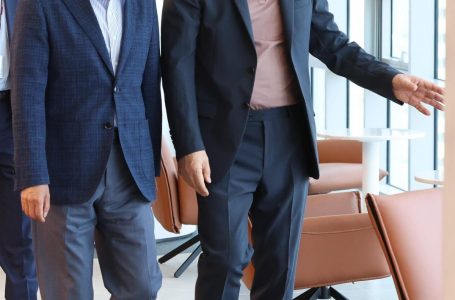 김동연, 임태희에 화해의 손 내밀어… 갈등 8일 만에 만났다｜동아일보