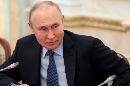 푸틴 "벨라루스에 연말까지 핵무기 이전 완료할 것"