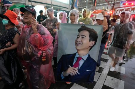 태국서 항의 시위…피타 후보 총리 선출 무산에 반발