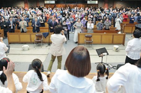 지평선찬양축제 무대와 객석 하나돼 찬양