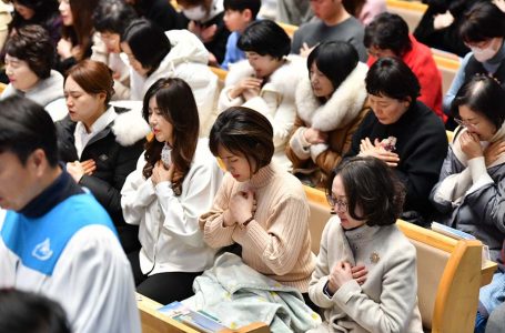 무안공항 참사 추도… 한국교회 송구영신예배, ‘환호 대신 기도’ : 목회/신학 : 종교신문 1위 크리스천투데이