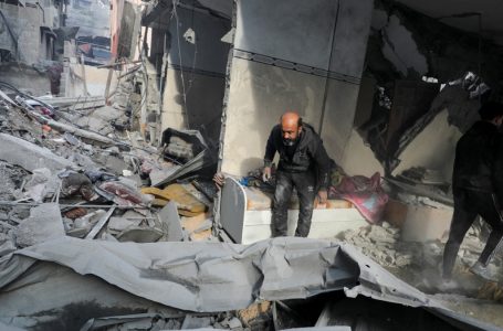 가자지구서 주말 사이 100여 명 사망…하마스 “휴전 협상서 인질 34명 석방”