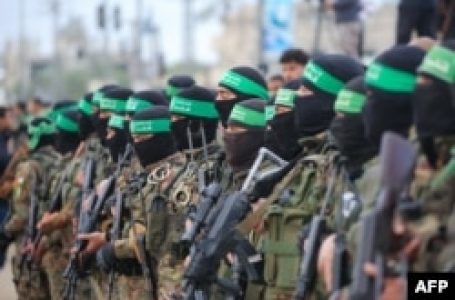 [지구촌 오늘] EU, 미국 관세 예고에 대응 선언…트럼프 “하마스, 인질 석방 안 하면 휴전협정 취소…지옥 될 것”