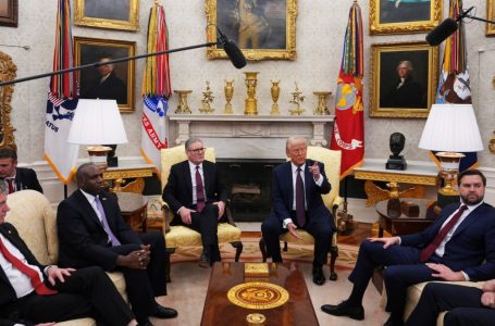 트럼프 “우크라이나 종전 협상 진전…다시 침공 안 할 것”