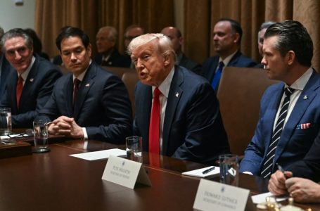 트럼프 “EU 대상 25% 관세 부과 곧 발표”…EU “단호하고 즉각적인 대응 나설 것”