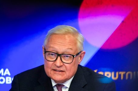 러 “미와 정상회담 준비 초기단계”