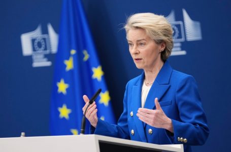 EU 집행위원장 “유럽은 ‘재무장’ 시대…8천400억 달러 동원 준비”