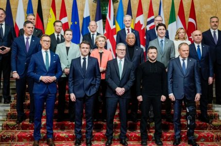 우크라 대통령 “미국과의 광물 개발 협정 서명 준비돼 있어”…미 “협상 재개 여부 ‘미지수’”