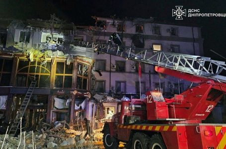 러, ‘젤렌스키 고향’ 또다시 대규모 공습…최소 4명 사망∙수십 명 부상