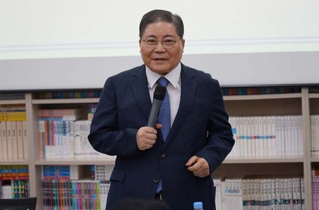 소강석 목사 “두려운 영광, 설레임” : 오피니언/칼럼 : 종교신문 1위 크리스천투데이