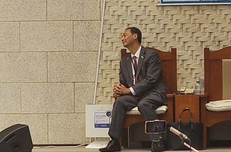 모스 탄 전 대사, 은평제일교회서 특강… 지지·반대 시위도 : 포토 : 종교신문 1위 크리스천투데이