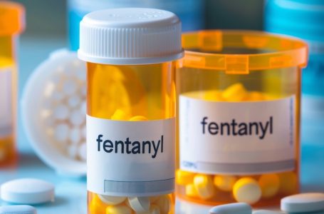 트럼프 대통령, 펜타닐 ‘대량살상무기’ 지정 행정명령 서명