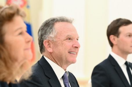 미·우크라, 베를린서 ‘러시아전 종식 논의’ 이틀째 지속