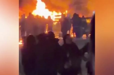 이란 시위 16일째 전국 곳곳서 지속